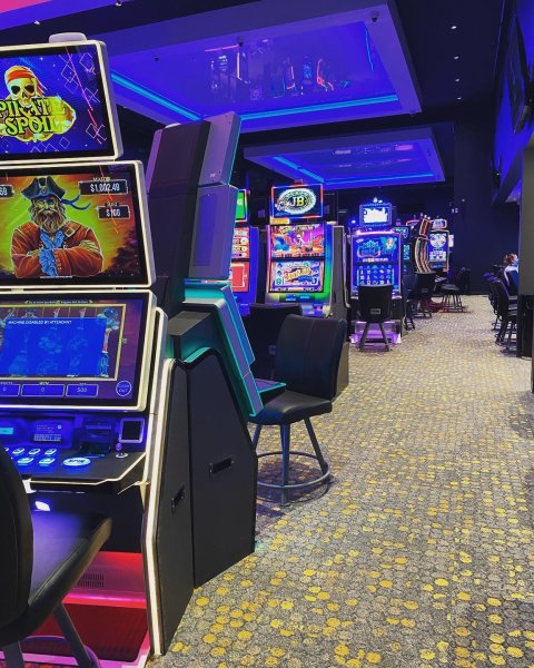 GRAND ROYAL WÔLINAK